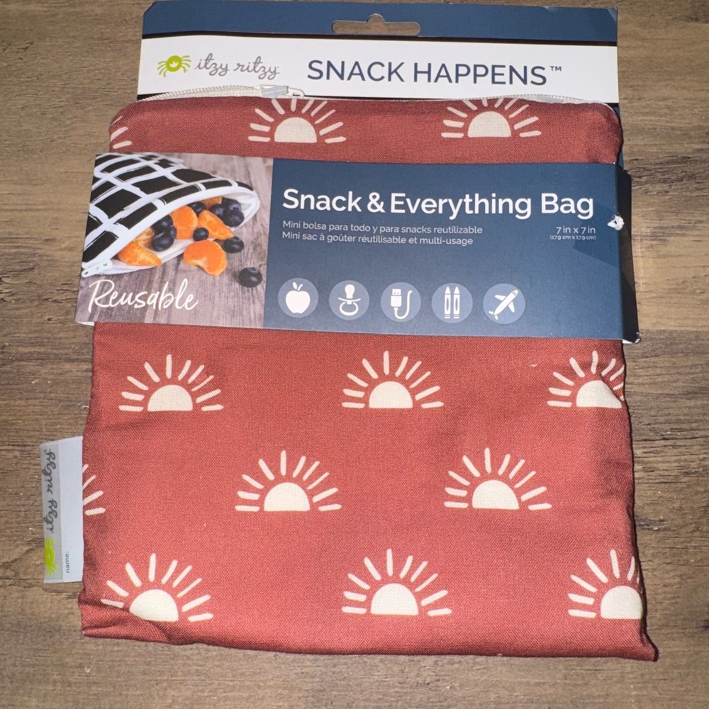 Itzy Ritzy Terracotta Sunburst Snack Bag